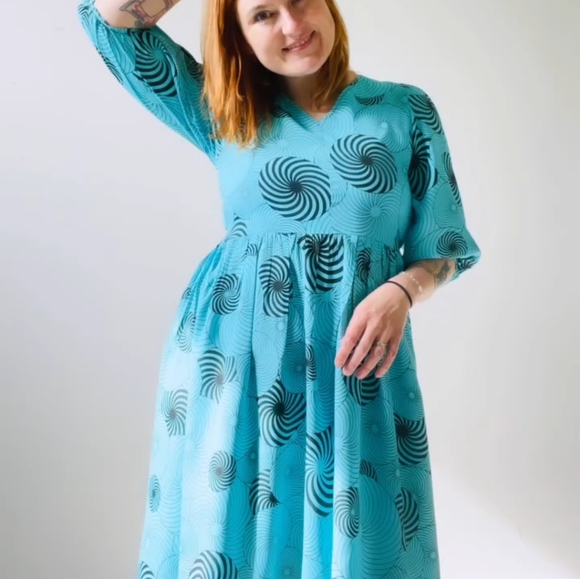 Altar Houseline Monique dress in Vortex, XXL - Picture 4 of 6